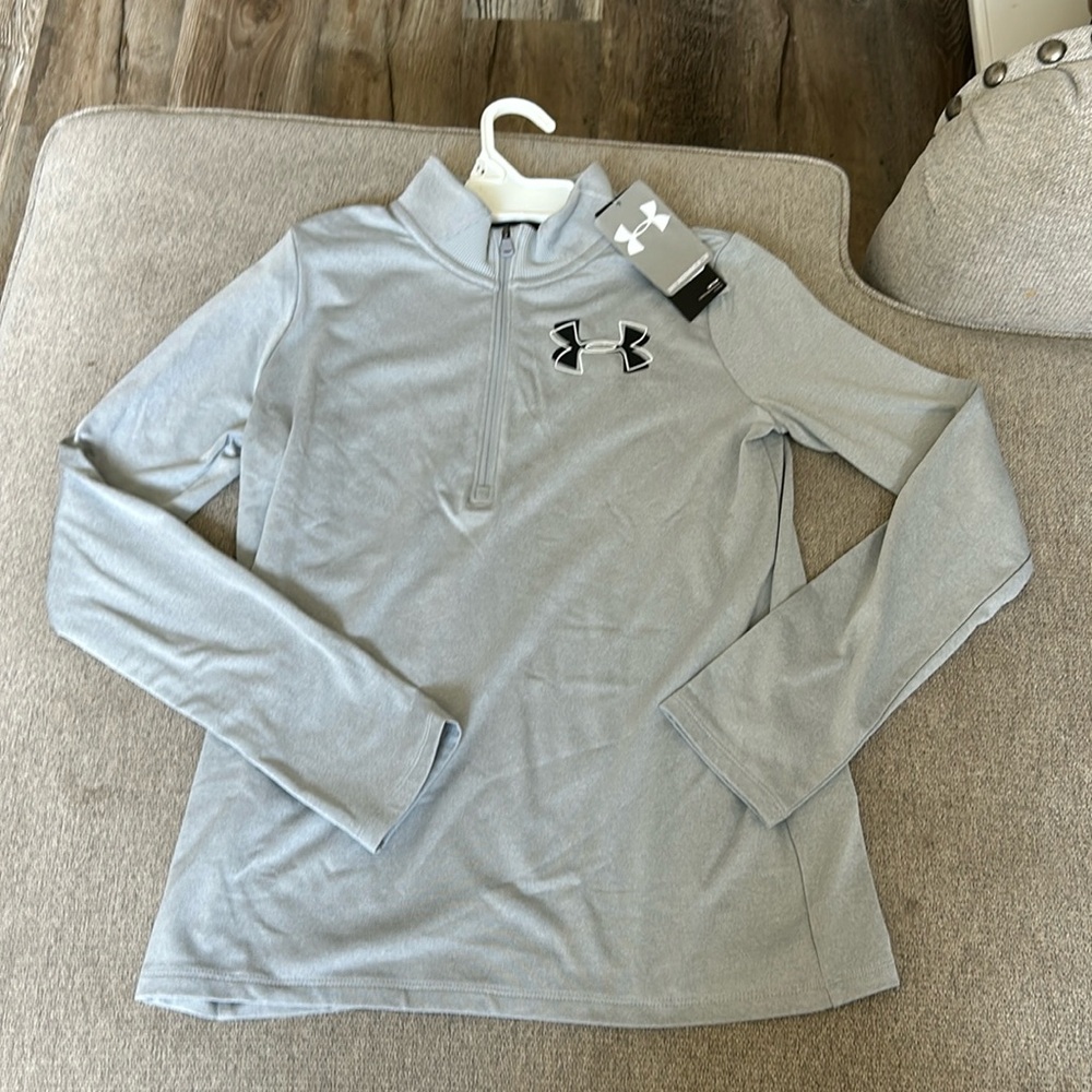 NWT youth under armor large